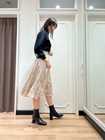 組曲 スタッフ コーディネート画像