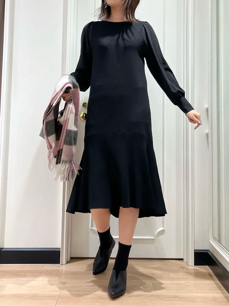 組曲 スタッフ コーディネート画像