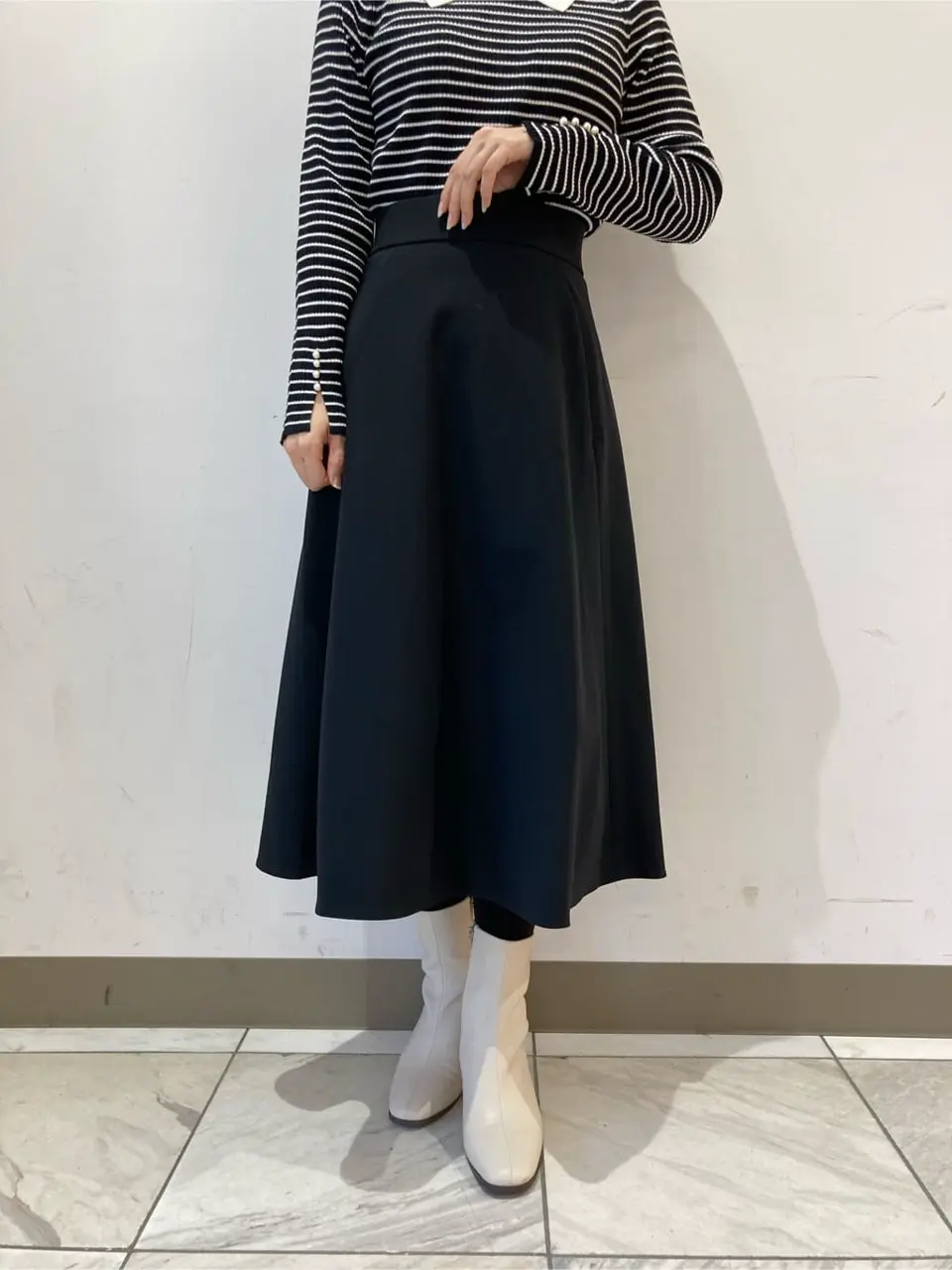 組曲 スタッフ コーディネート画像