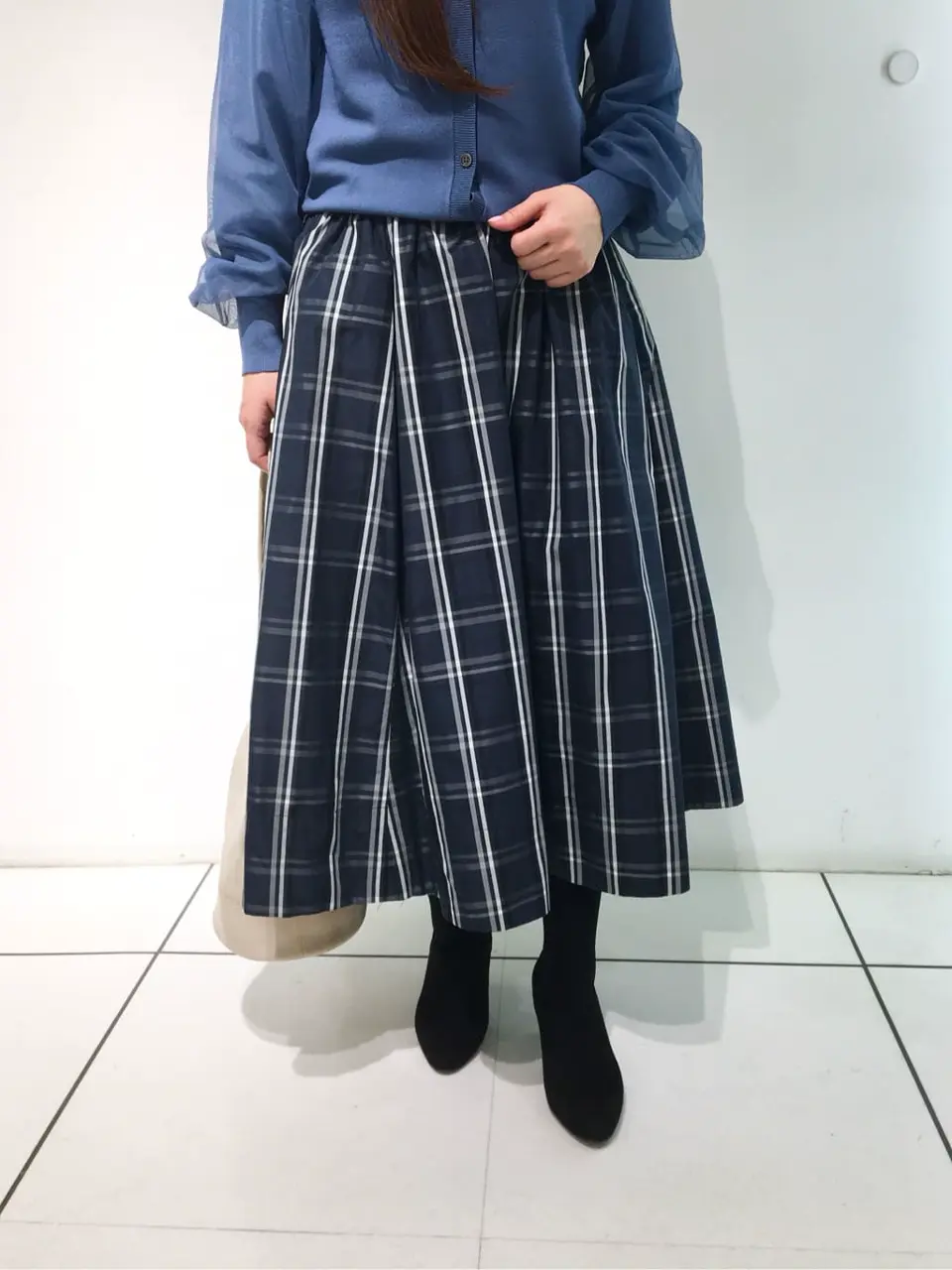 組曲 スタッフ コーディネート画像