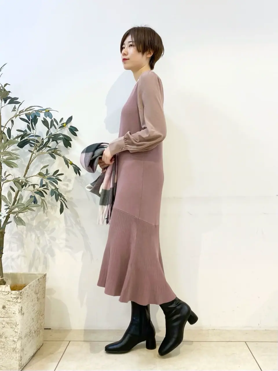 組曲 松田 コーディネート画像