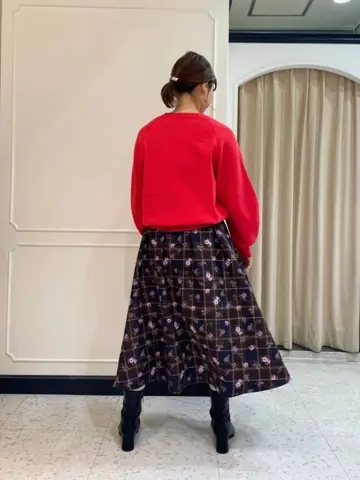 組曲 小林 コーディネート画像