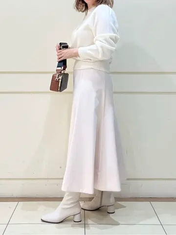 組曲 SAKAI コーディネート画像