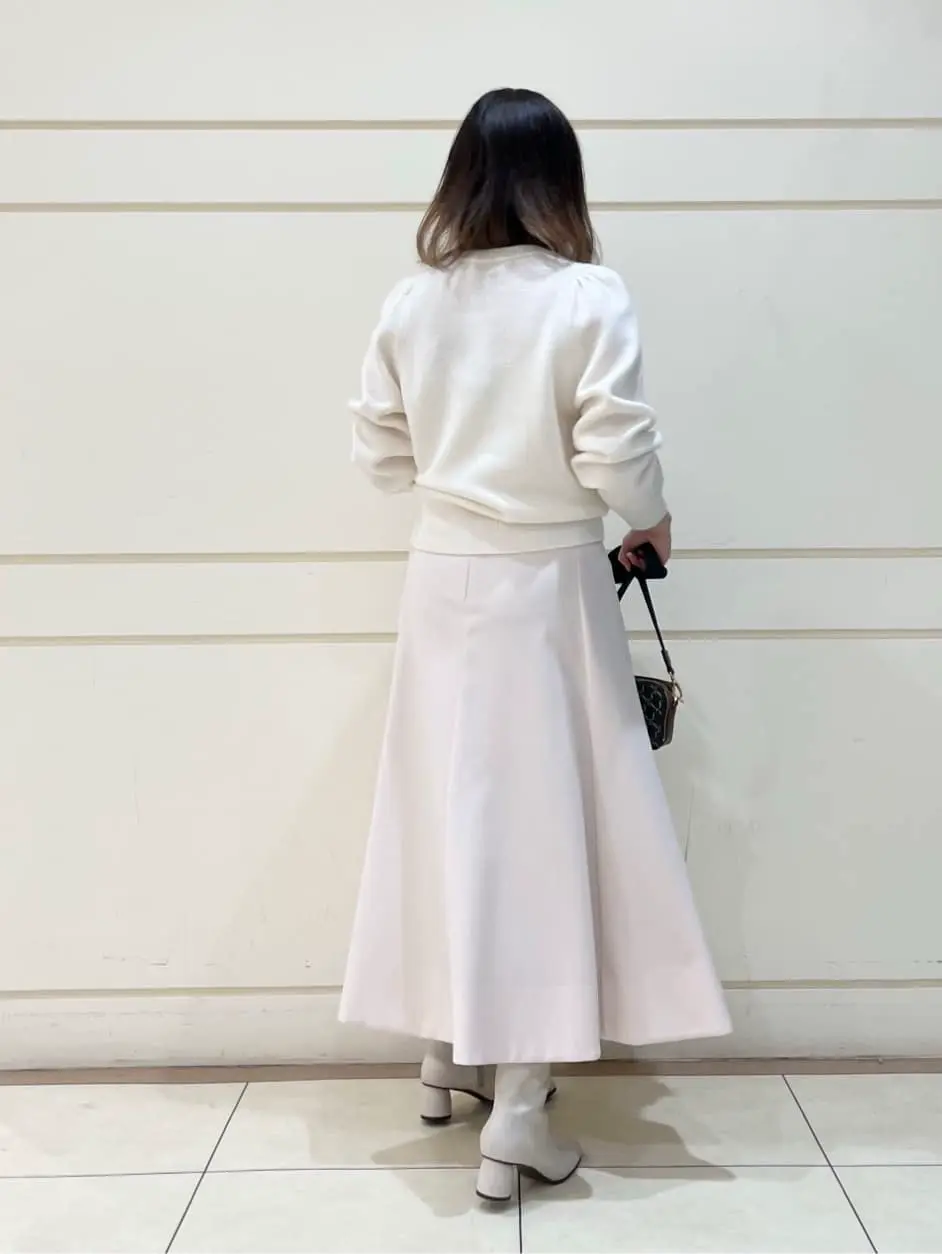 組曲 SAKAI コーディネート画像