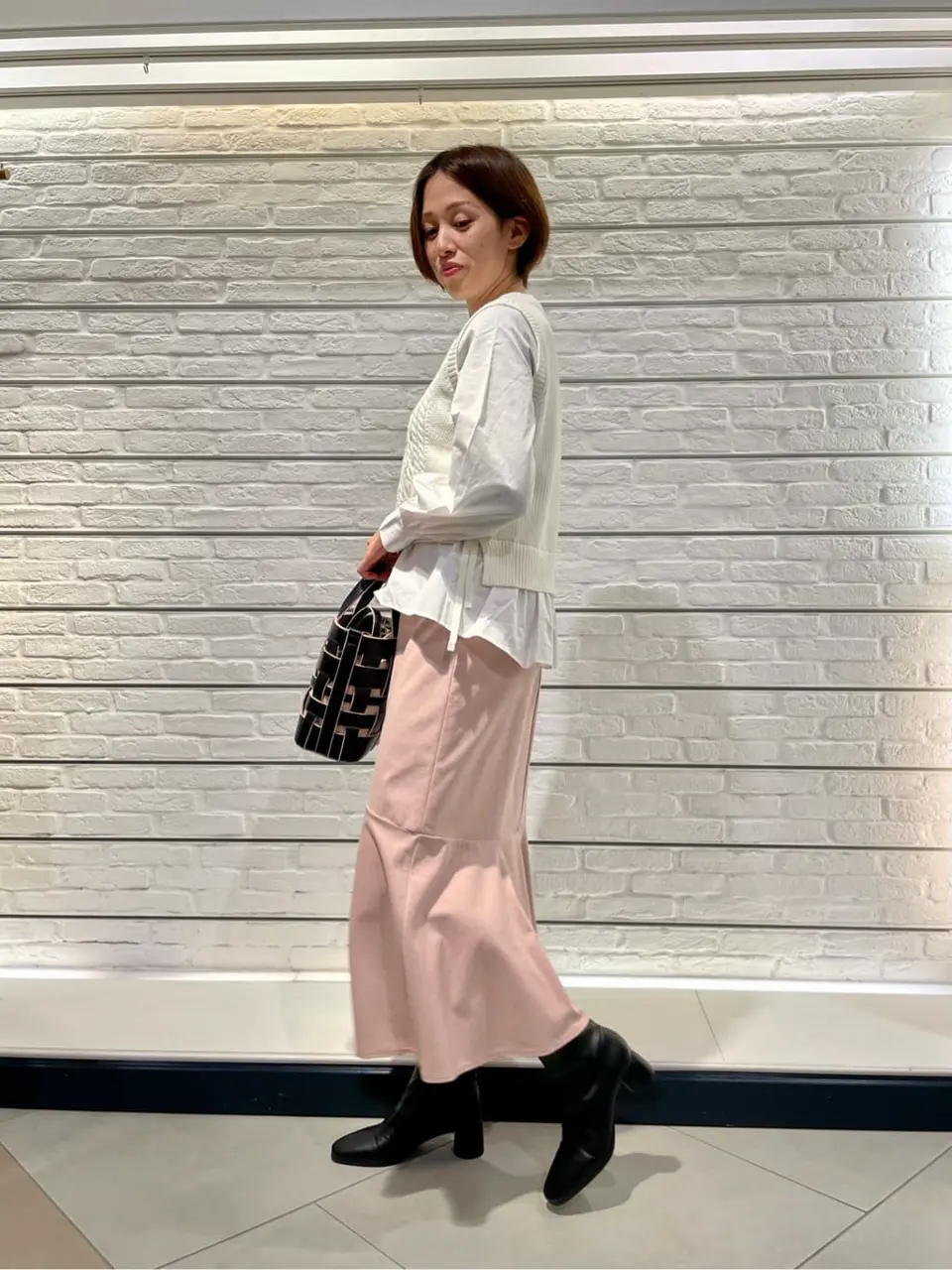 組曲 権田 コーディネート画像