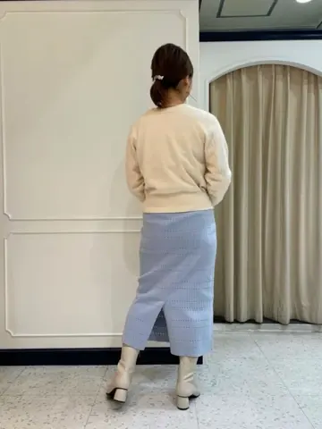 組曲 小林 コーディネート画像