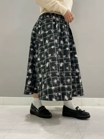 組曲 KATO コーディネート画像