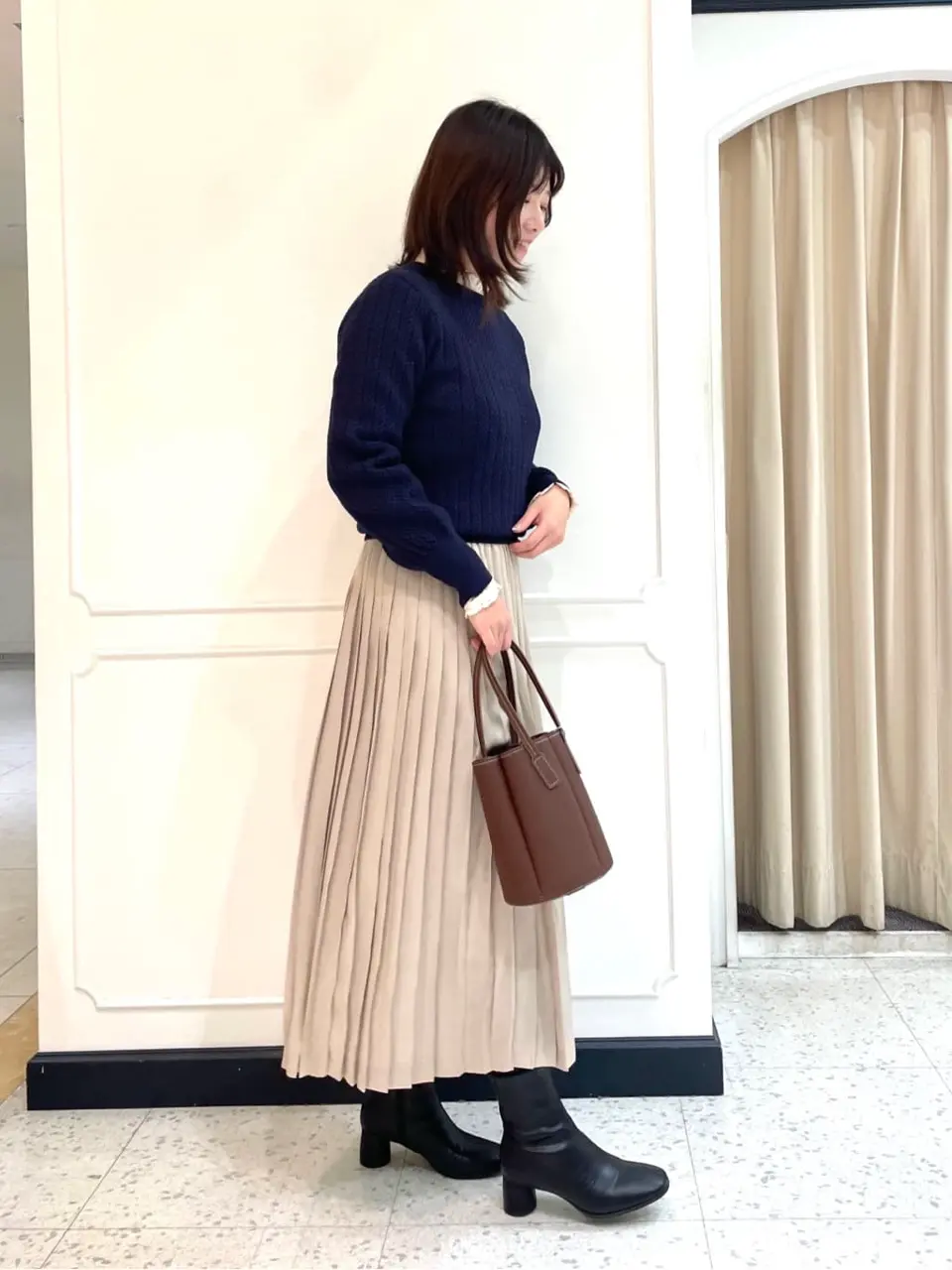 組曲 スタッフ コーディネート画像