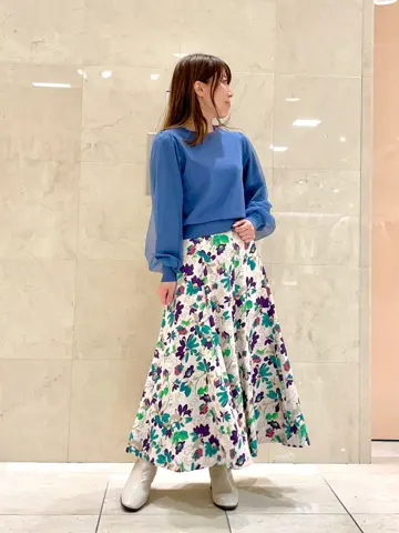 組曲 井上 コーディネート画像