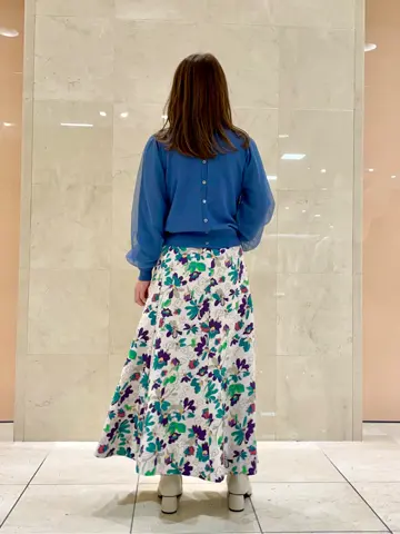 組曲 井上 コーディネート画像