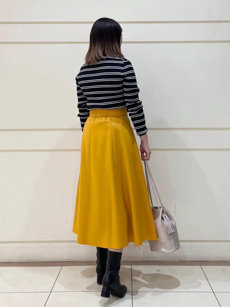 組曲 SAKAI コーディネート画像