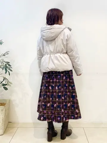 組曲 石井 コーディネート画像