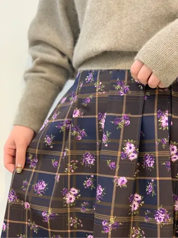 組曲 石井 コーディネート画像