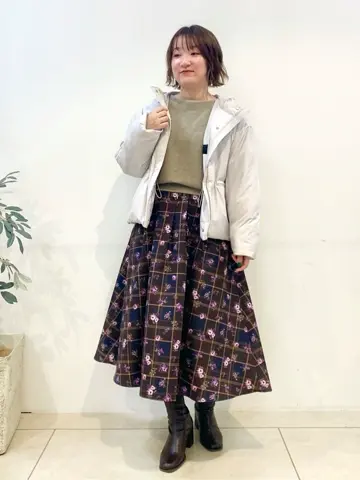 組曲 石井 コーディネート画像