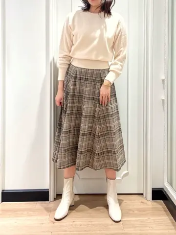 組曲 スタッフ コーディネート画像