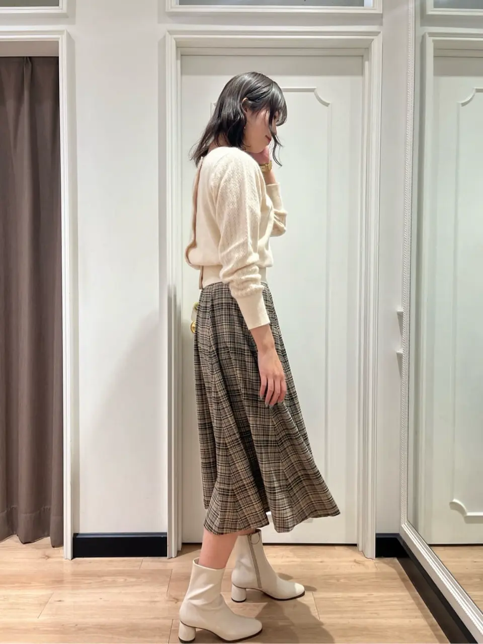 組曲 スタッフ コーディネート画像