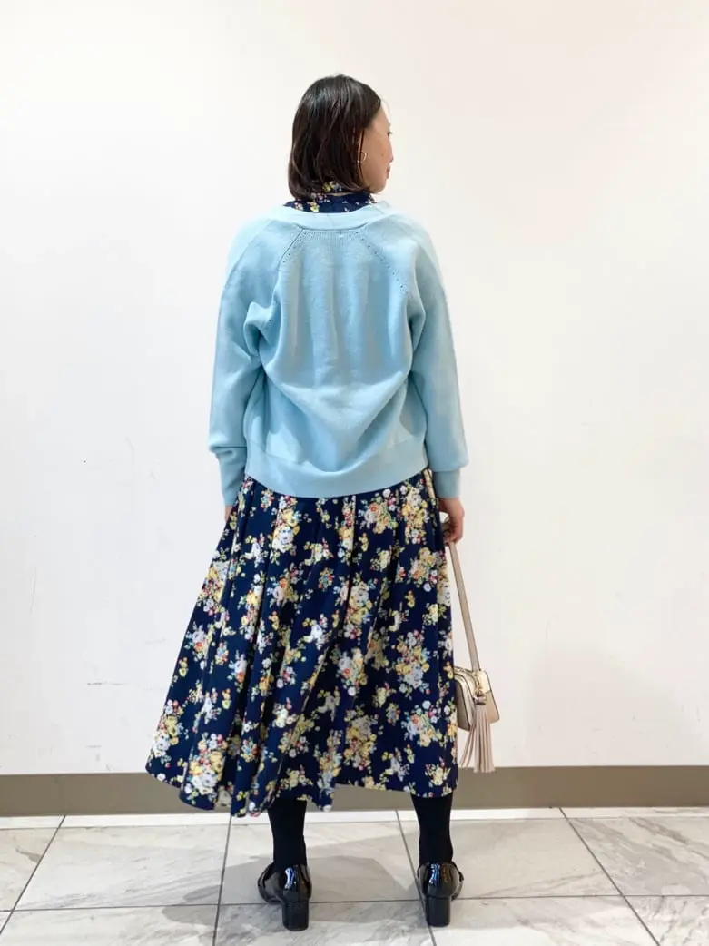 組曲 スタッフ コーディネート画像