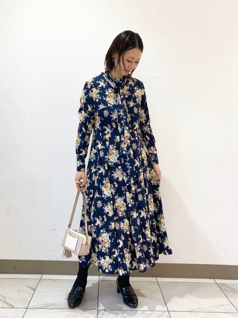 組曲 スタッフ コーディネート画像