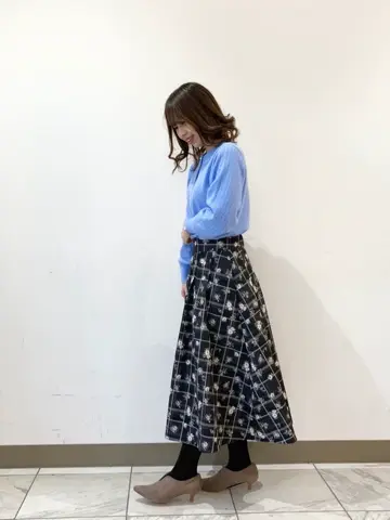 組曲 スタッフ コーディネート画像