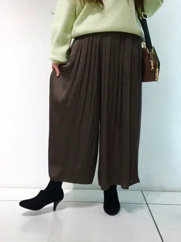 組曲 スタッフ コーディネート画像