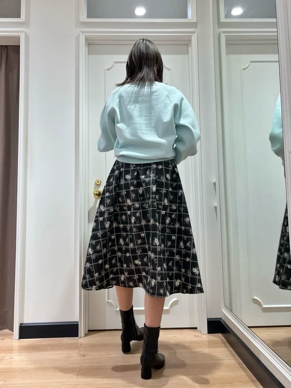 組曲 スタッフ コーディネート画像