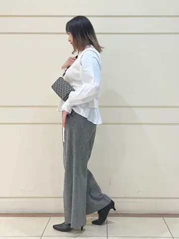 組曲 SAKAI コーディネート画像