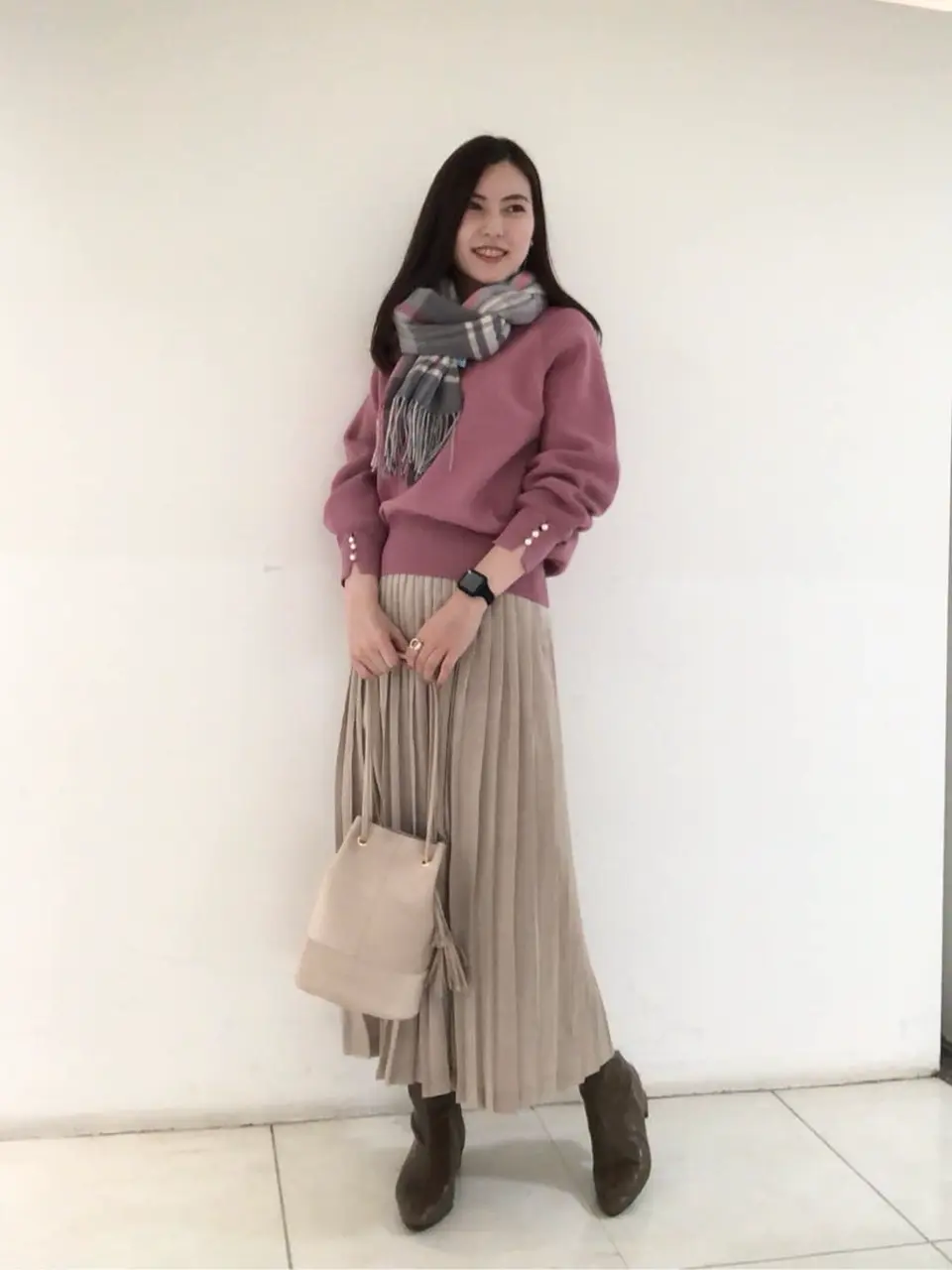 組曲 岩田 コーディネート画像