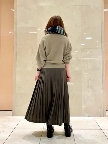 組曲 井上 コーディネート画像