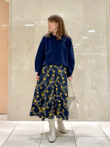 組曲 井上 コーディネート画像