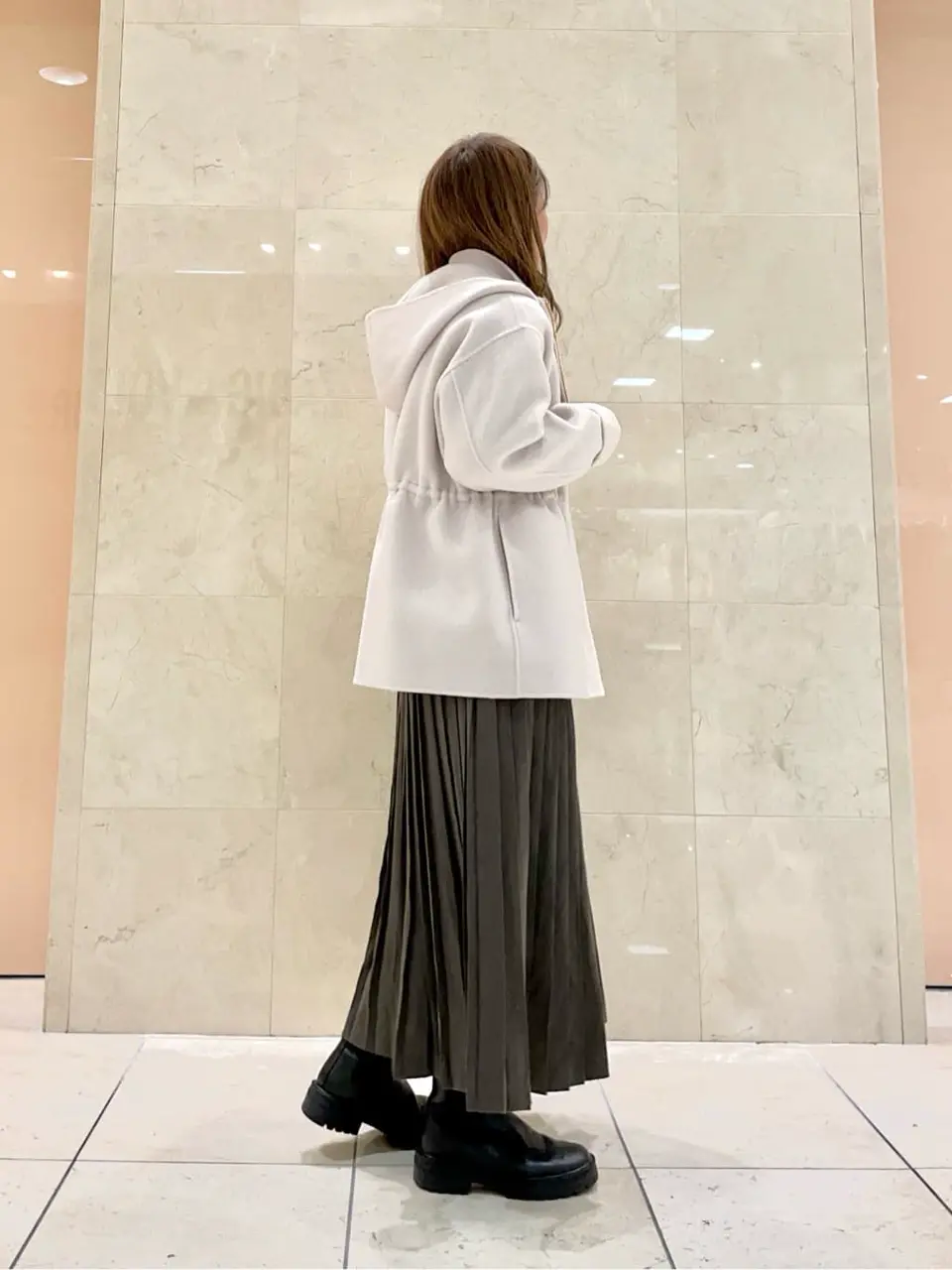 組曲 井上 コーディネート画像