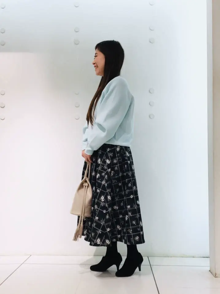 組曲 スタッフ コーディネート画像