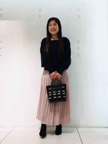 組曲 スタッフ コーディネート画像