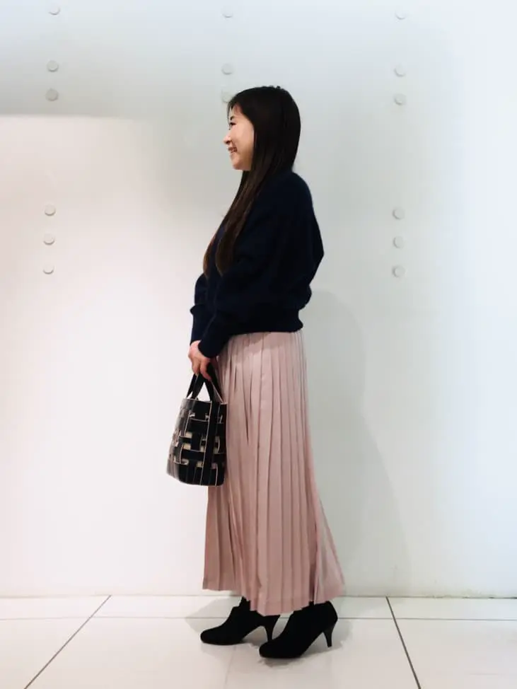 組曲 スタッフ コーディネート画像