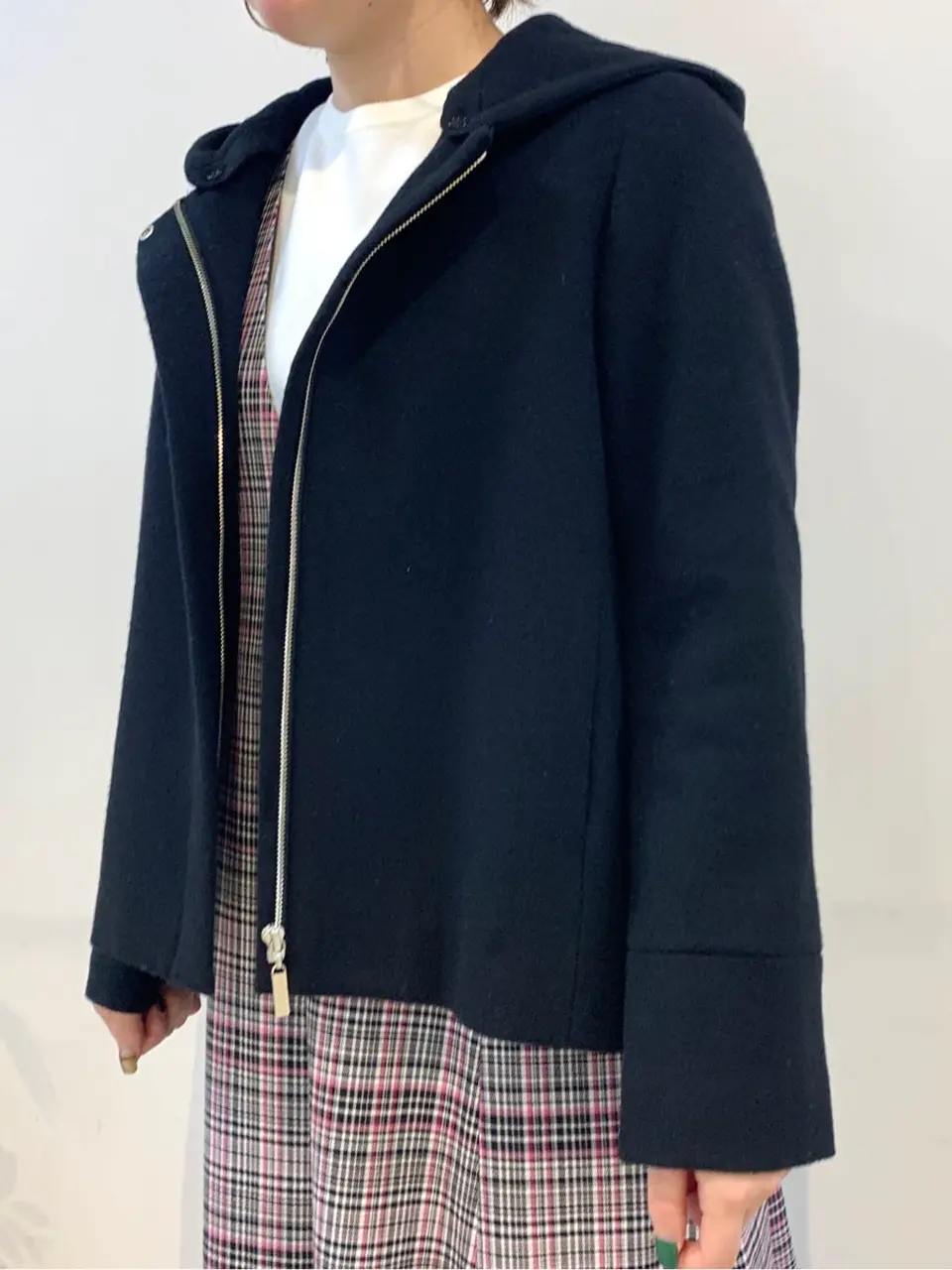 組曲 石井 コーディネート画像