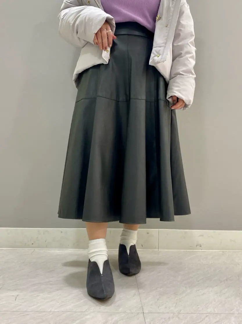 組曲 KATO コーディネート画像