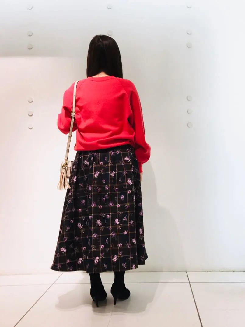 組曲 スタッフ コーディネート画像