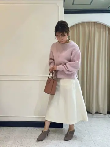 組曲 小林 コーディネート画像