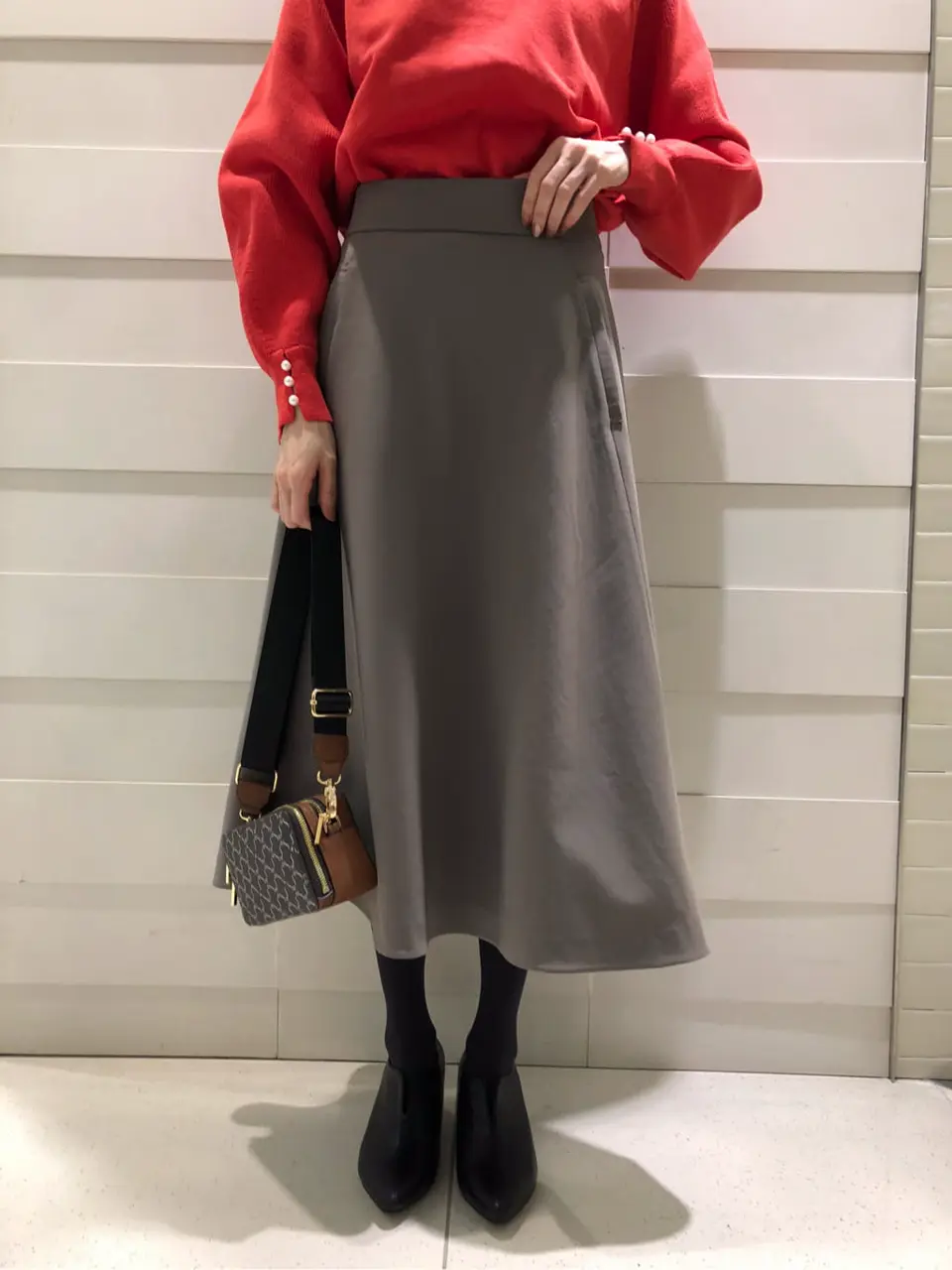 組曲 スタッフ コーディネート画像