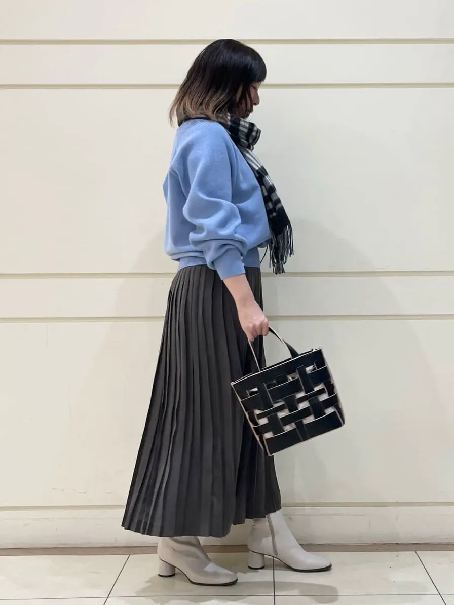 組曲 SAKAI コーディネート画像