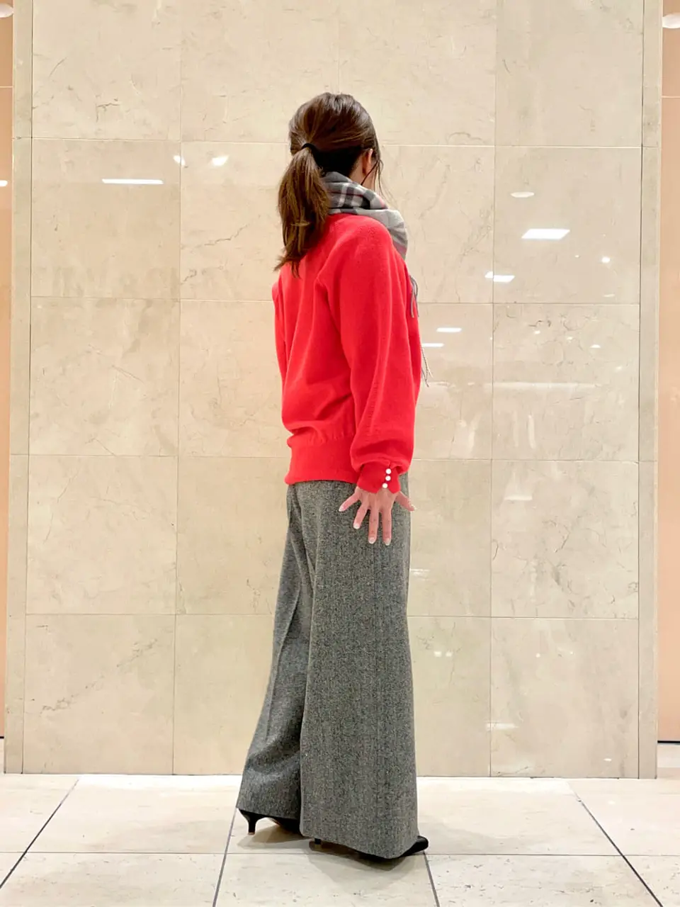 組曲 井上 コーディネート画像