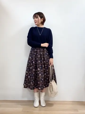 組曲 宮本 コーディネート画像