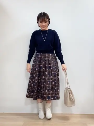 組曲 宮本 コーディネート画像