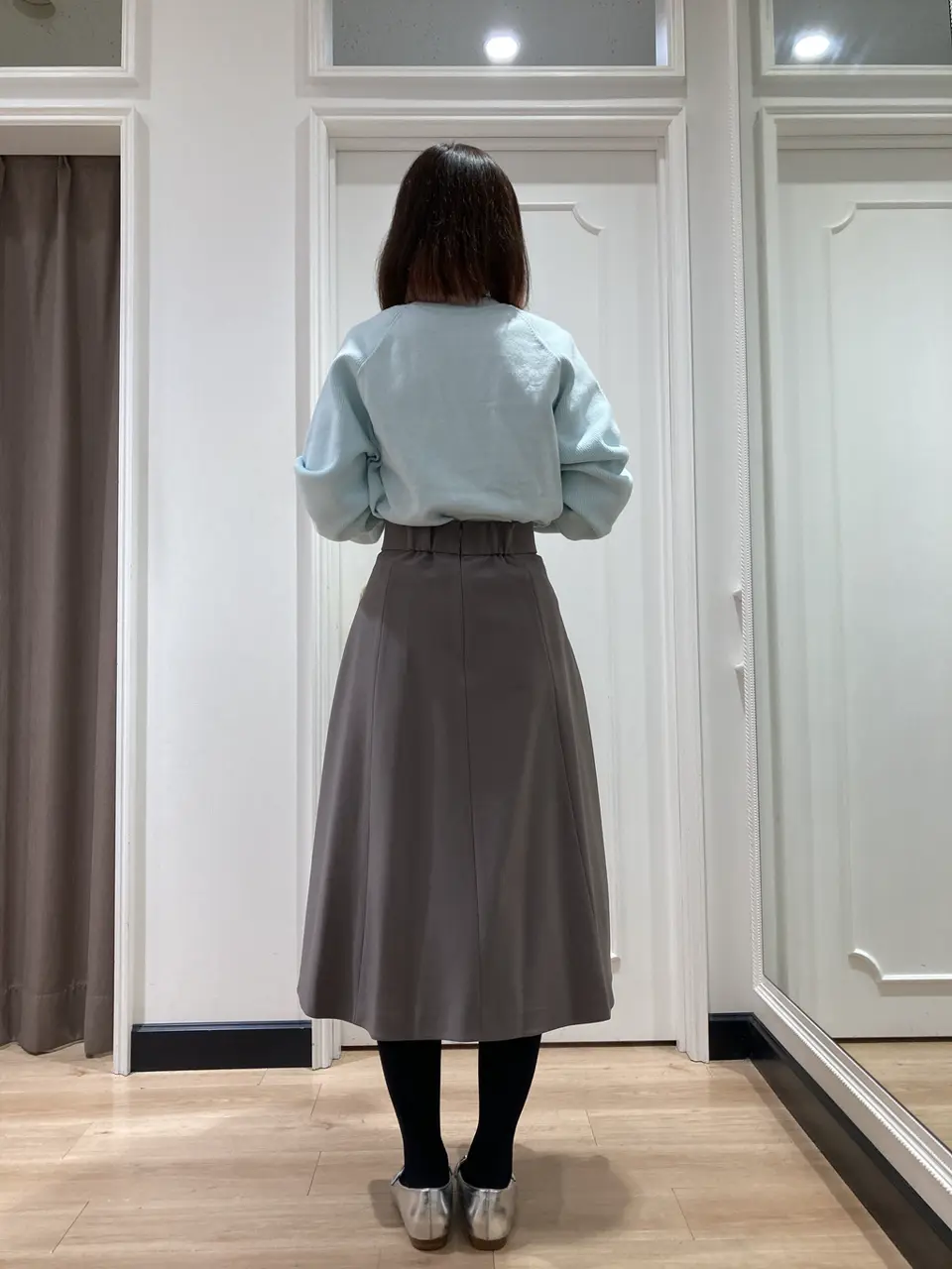 組曲 スタッフ コーディネート画像