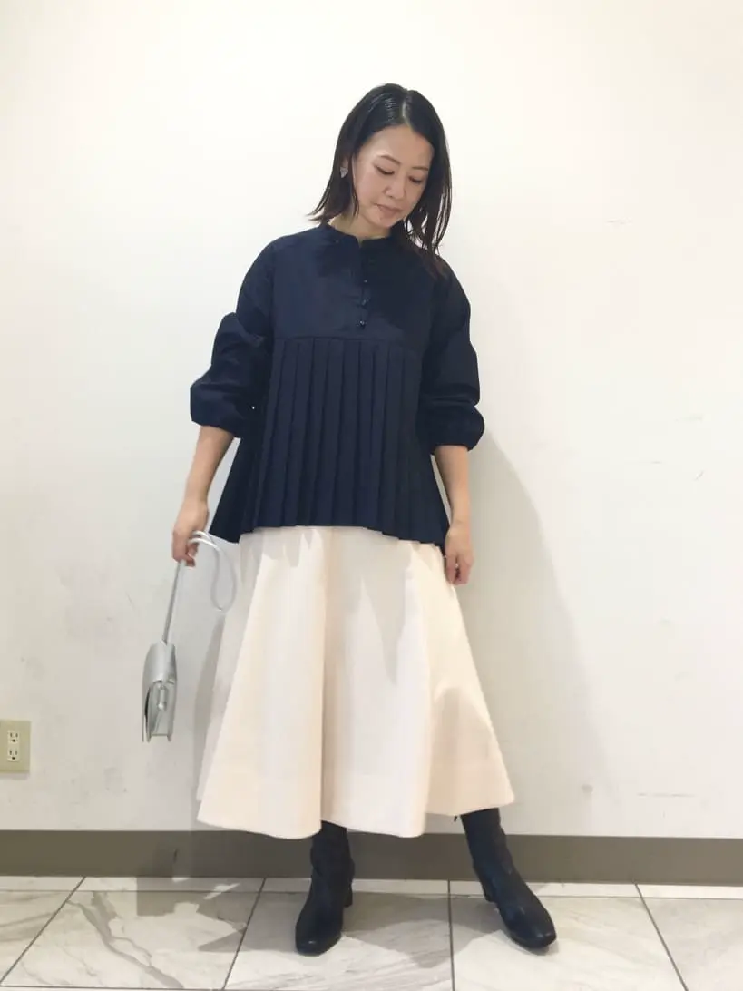 組曲 スタッフ コーディネート画像