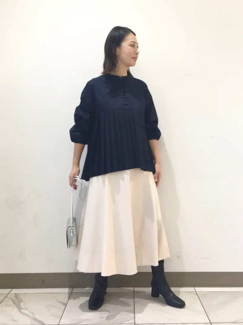 組曲 スタッフ コーディネート画像