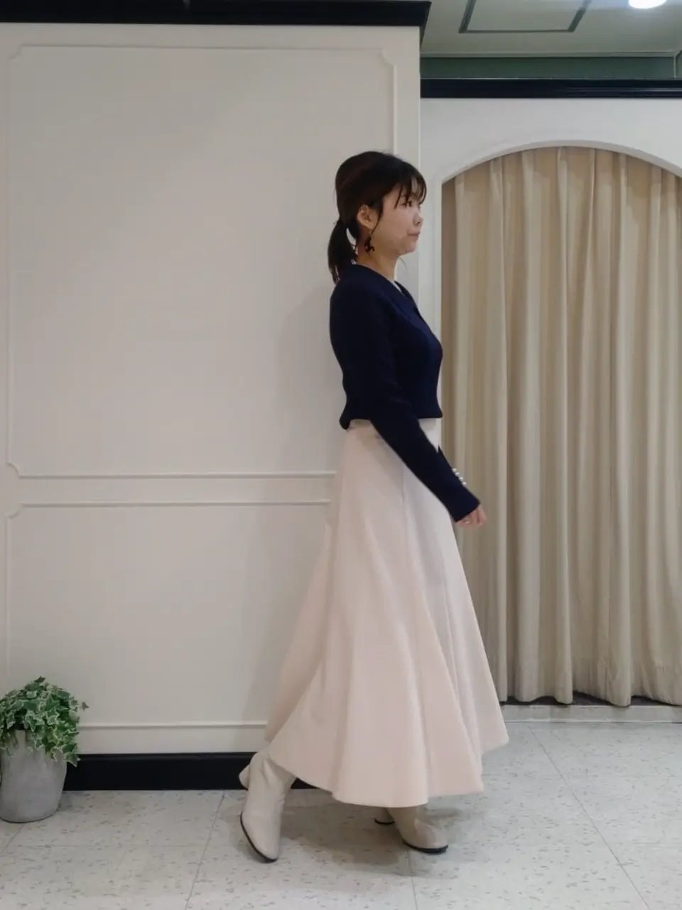 組曲 小林 コーディネート画像