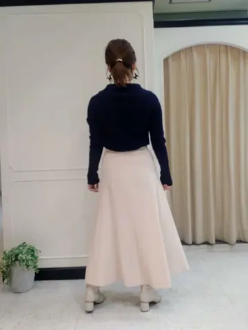 組曲 小林 コーディネート画像