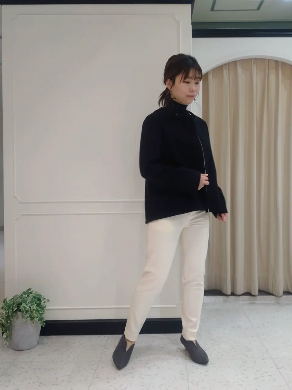 組曲 小林 コーディネート画像