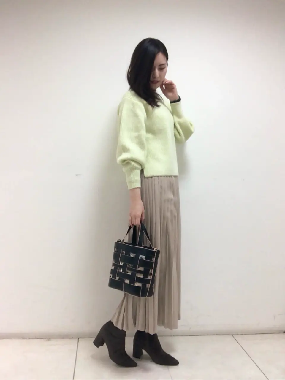 組曲 岩田 コーディネート画像