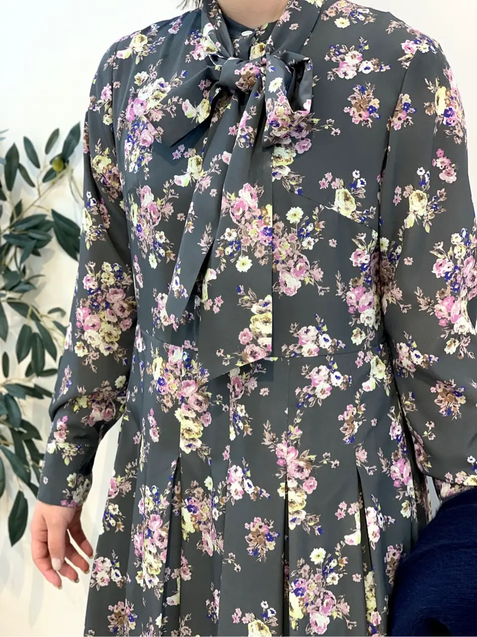 組曲 石井 コーディネート画像